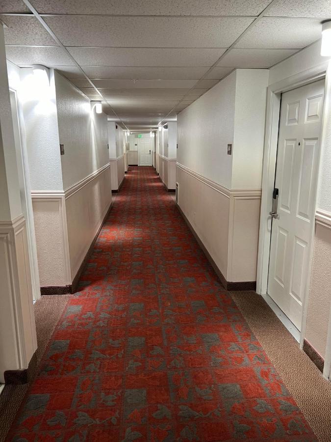 Oquirrh Mountain Inn Tooele Kültér fotó